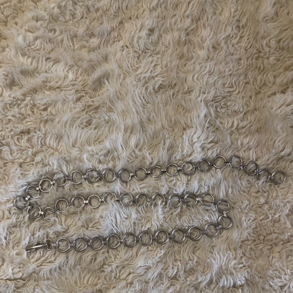 Brandy chain belt